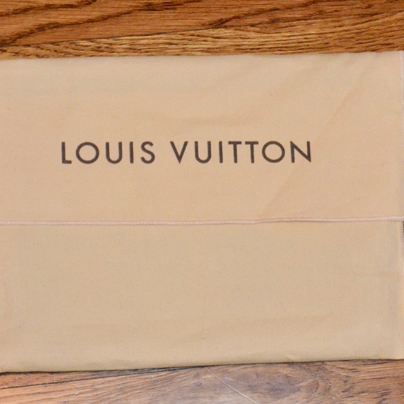 NEW LOUIS VUITTON IPAD DAMIER GRAPHITE CANVAS CASE SLEEVE - Picture 3 of 6